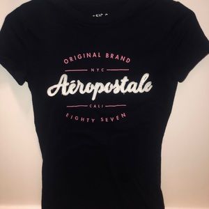 Aeropostale tee xs